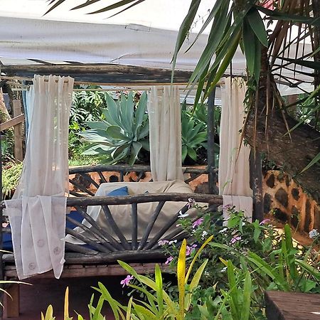 Les Bungalows De La Kazouale Saint-Leu Bagian luar foto