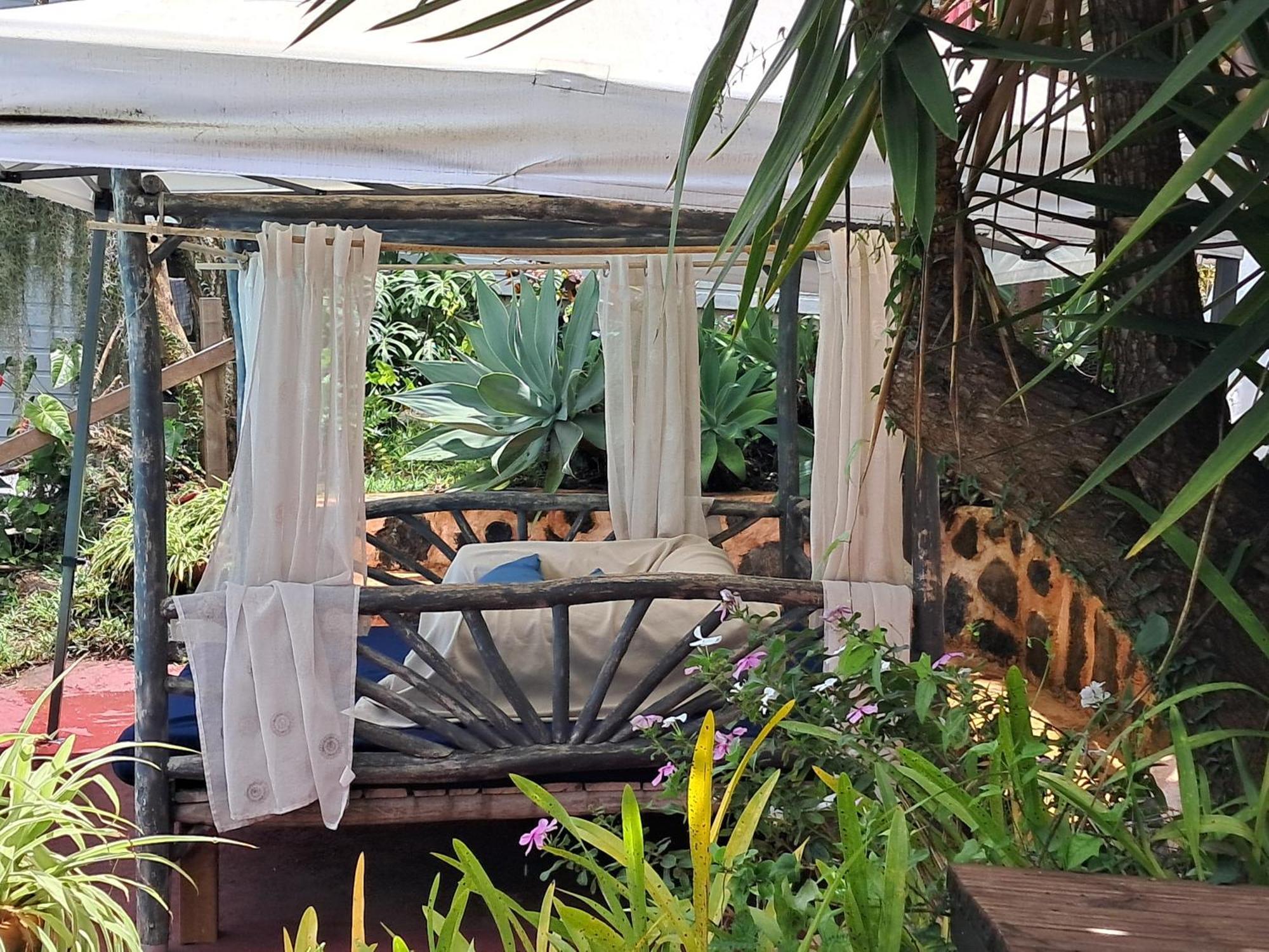 Les Bungalows De La Kazouale Saint-Leu Bagian luar foto